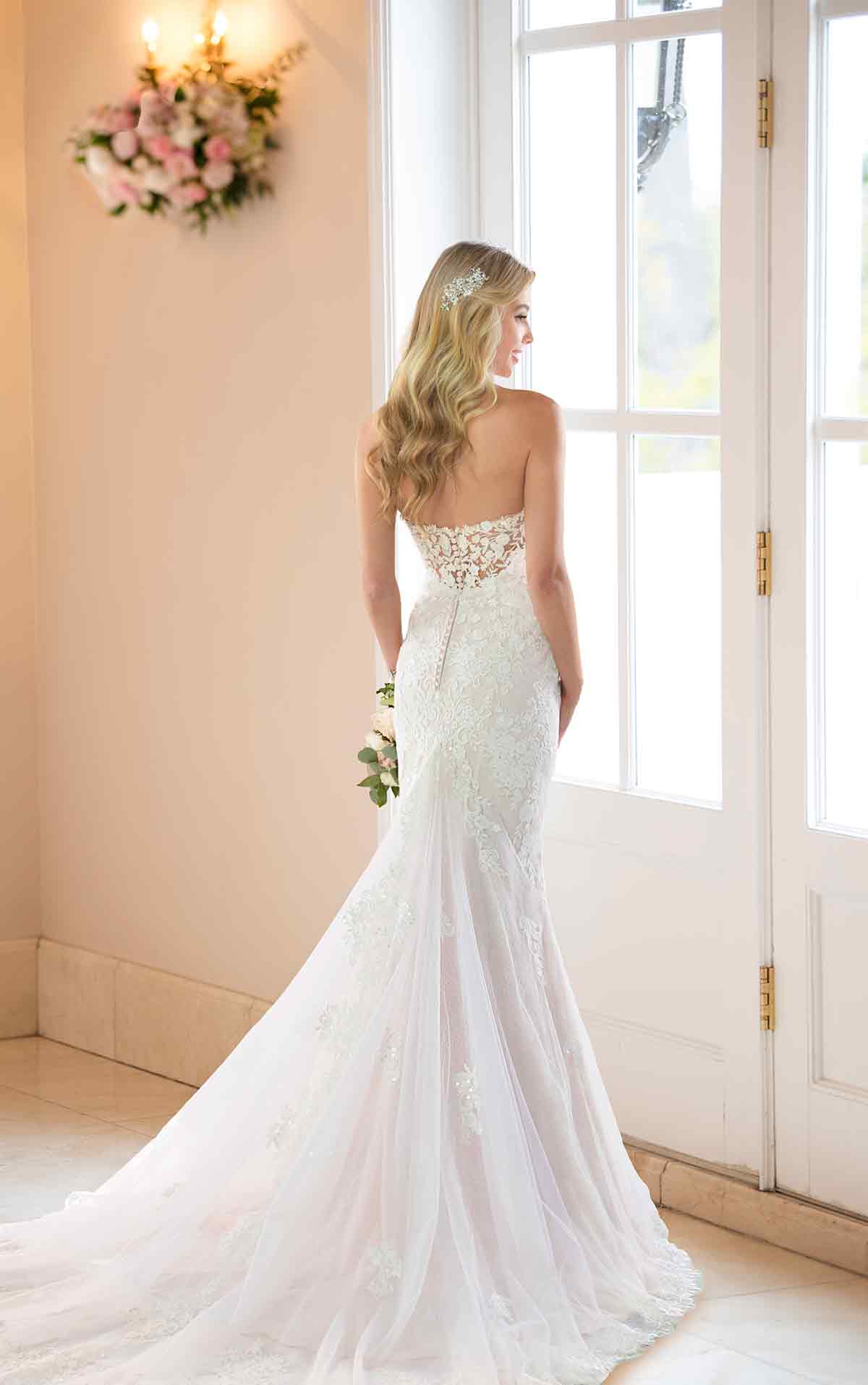 6814 The Bridal Boutique 6814 The Bridal Boutique