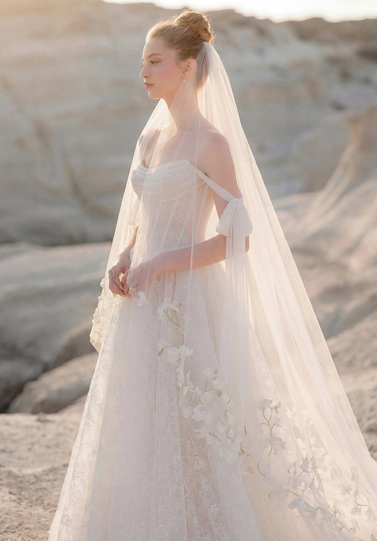 1050039 Therese